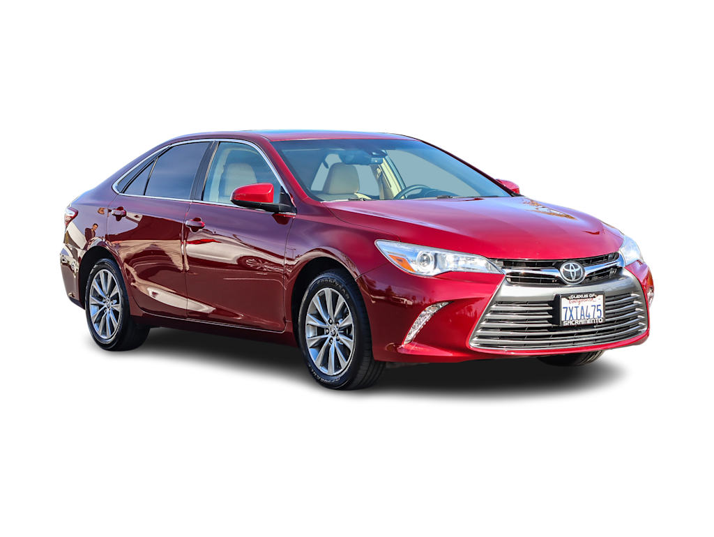 2017 Toyota Camry XLE 17