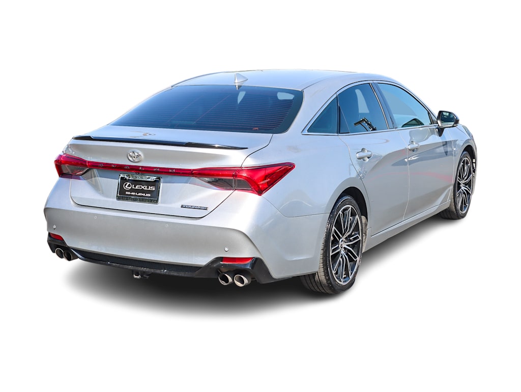 Thumbnail: 2019 Toyota Avalon - 16
