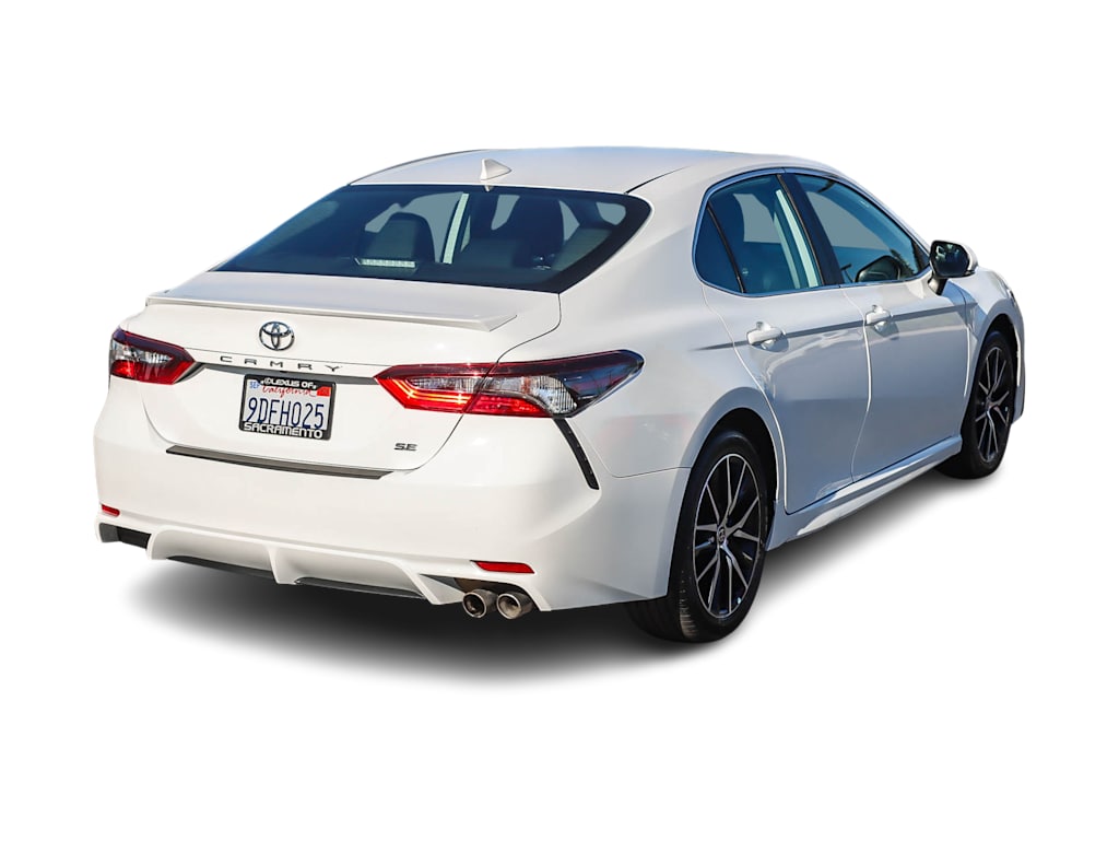 Thumbnail: 2023 Toyota Camry - 17