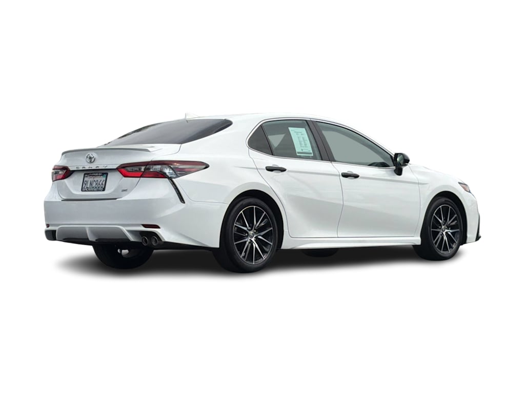 Thumbnail: 2024 Toyota Camry - 16