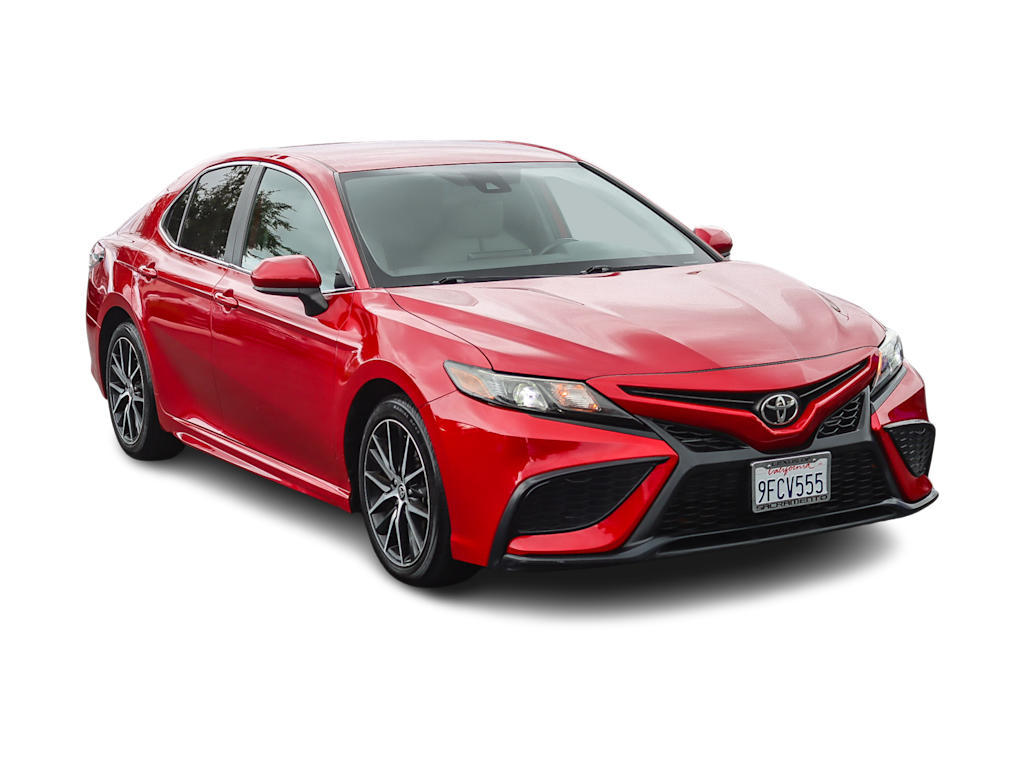 Thumbnail: 2021 Toyota Camry - 18