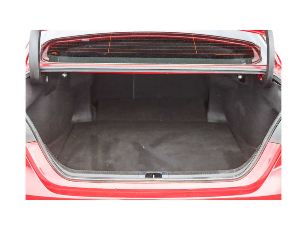 Thumbnail: 2021 Toyota Camry - 16