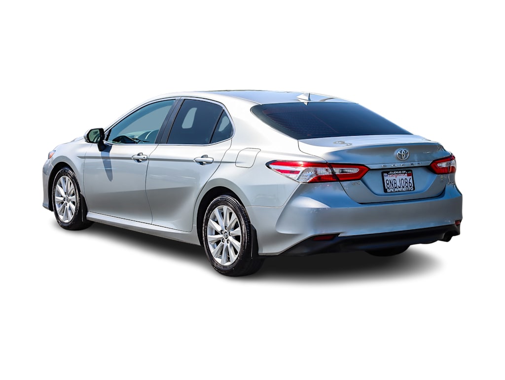 2020 Toyota Camry LE 3