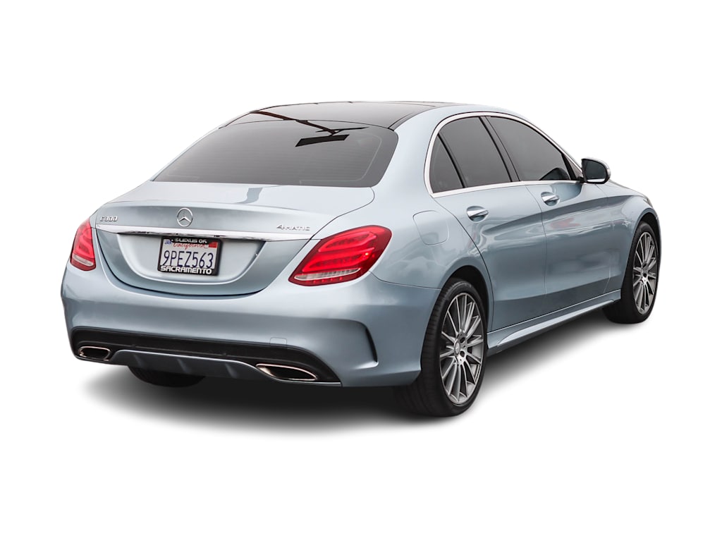 Thumbnail: 2015 Mercedes-Benz C-Class - 12