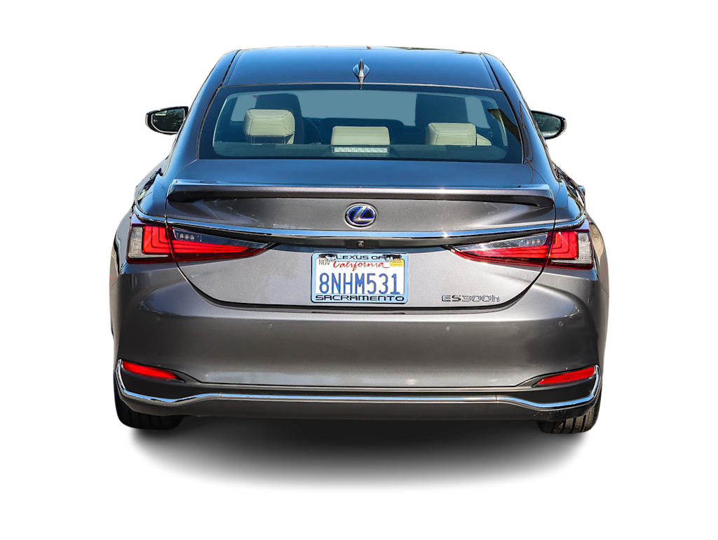 Thumbnail: 2019 Lexus ES - 4