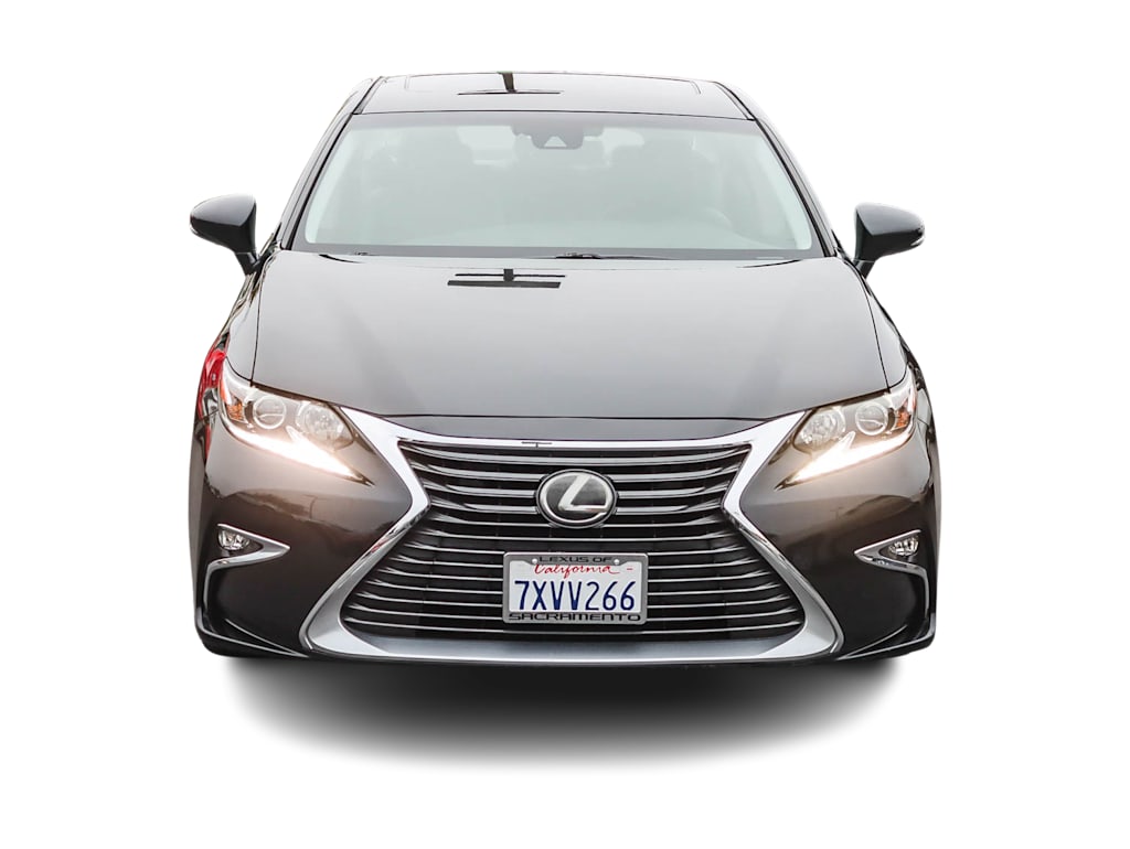 Thumbnail: 2017 Lexus ES - 5