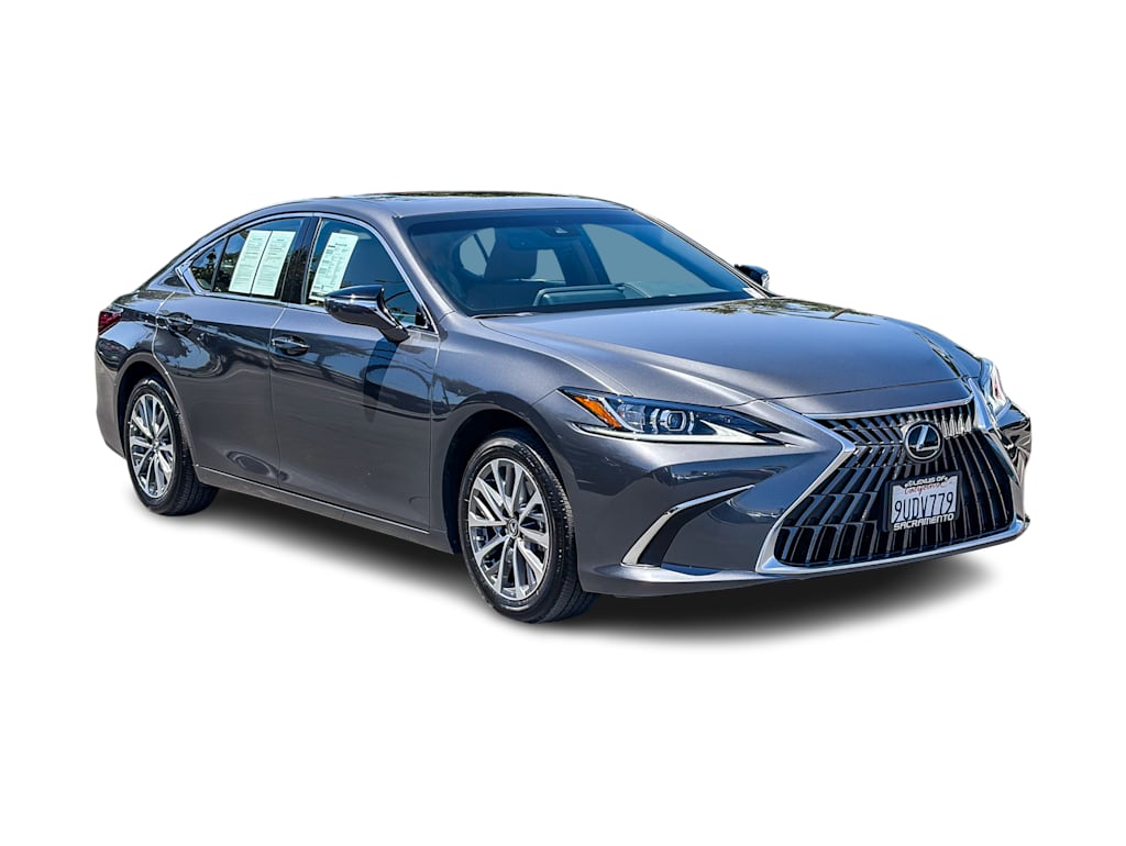 Thumbnail: 2025 Lexus ES - 17