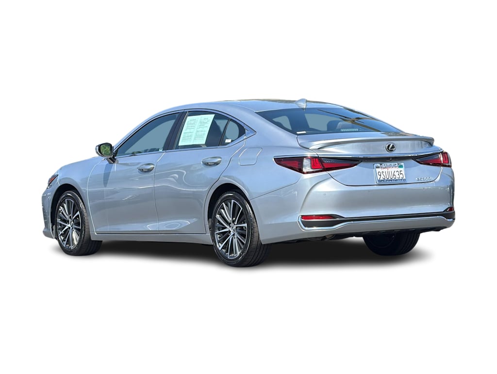 Thumbnail: 2025 Lexus ES - 4