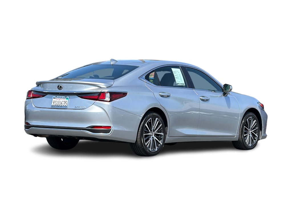 Thumbnail: 2025 Lexus ES - 18