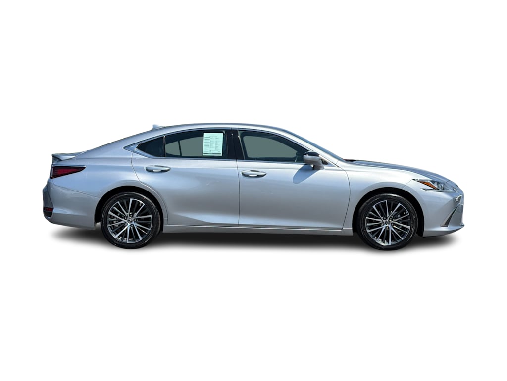 Thumbnail: 2025 Lexus ES - 20