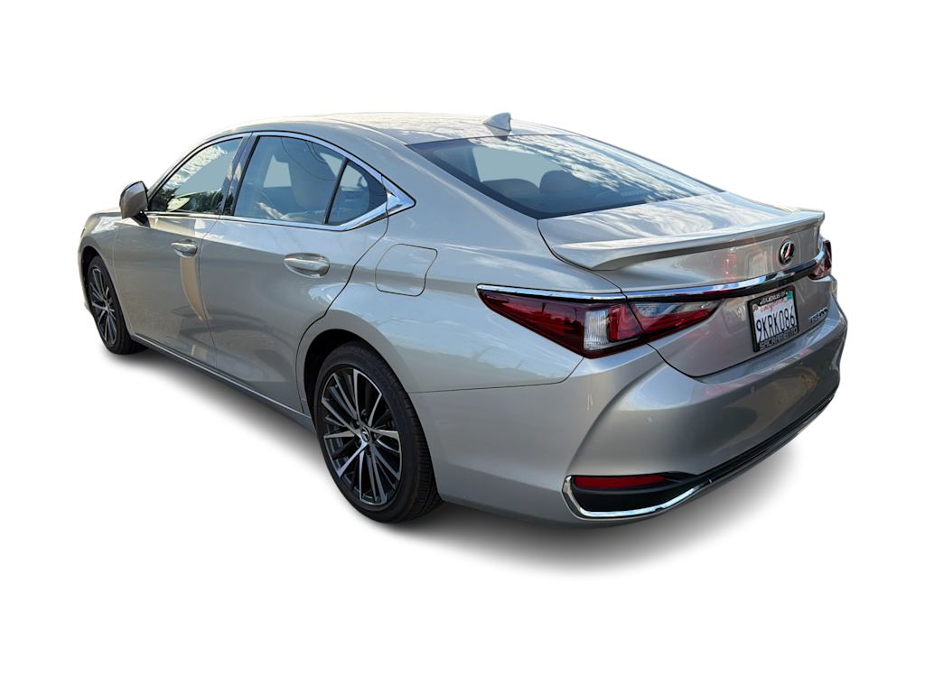 Thumbnail: 2024 Lexus ES - 3