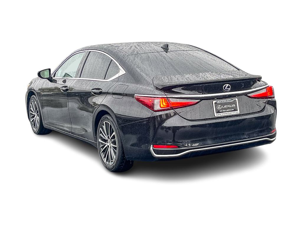 Thumbnail: 2022 Lexus ES - 3