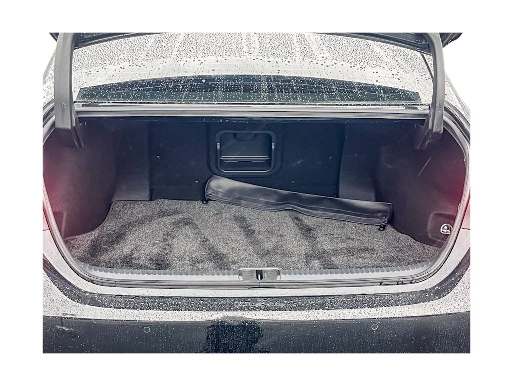 Thumbnail: 2022 Lexus ES - 15