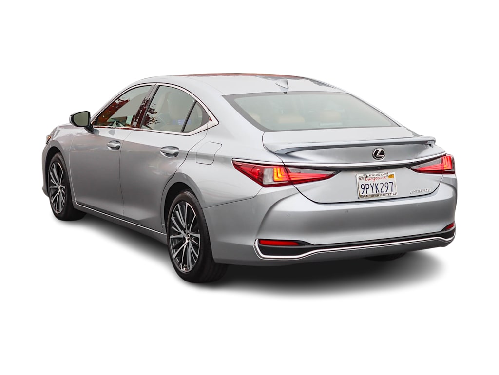 Thumbnail: 2025 Lexus ES - 3