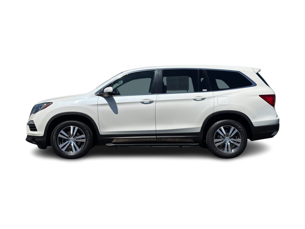 Thumbnail: 2017 Honda Pilot - 3