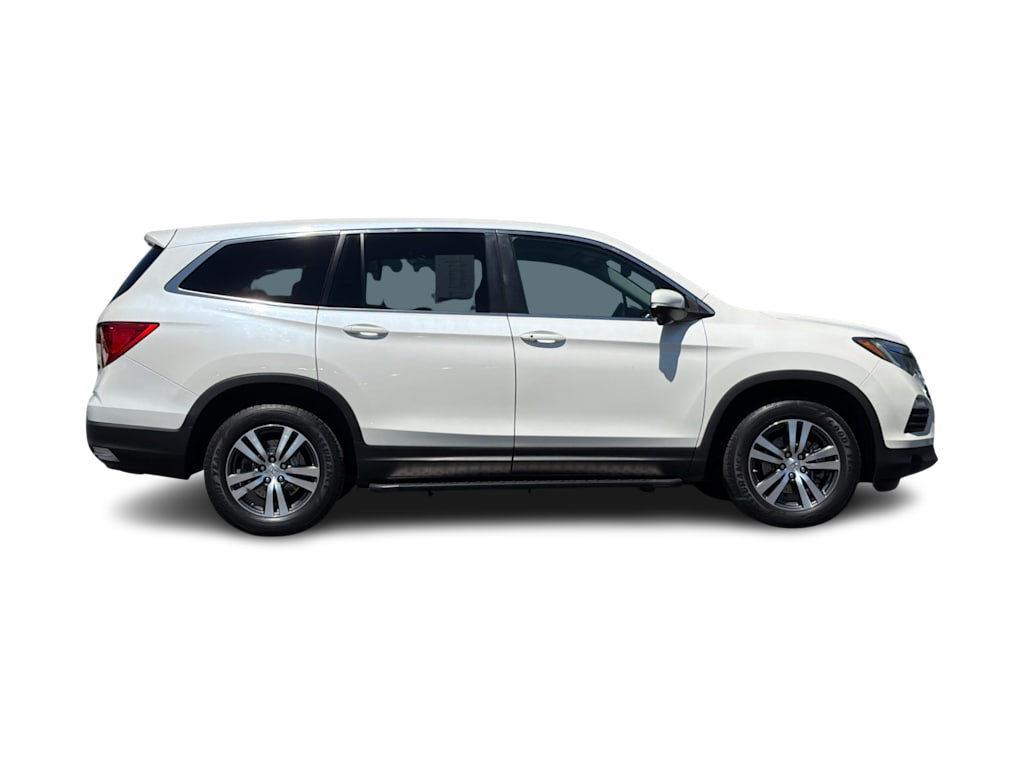 Thumbnail: 2017 Honda Pilot - 20