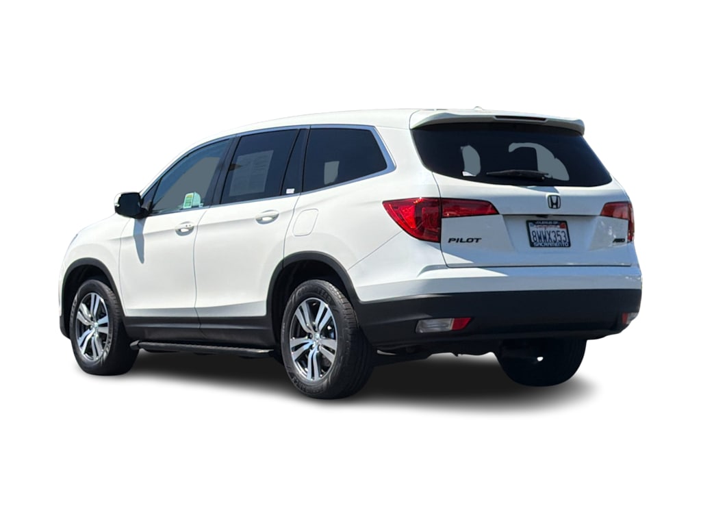 Thumbnail: 2017 Honda Pilot - 4