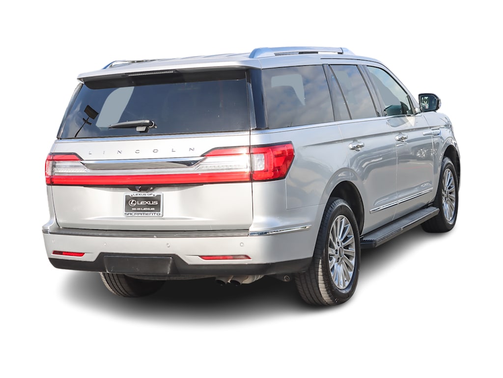 Thumbnail: 2019 Lincoln Navigator - 16