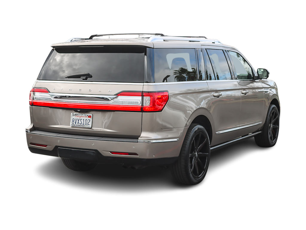 Thumbnail: 2020 Lincoln Navigator L - 16