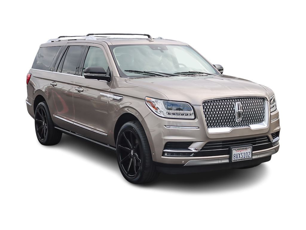 Thumbnail: 2020 Lincoln Navigator L - 17