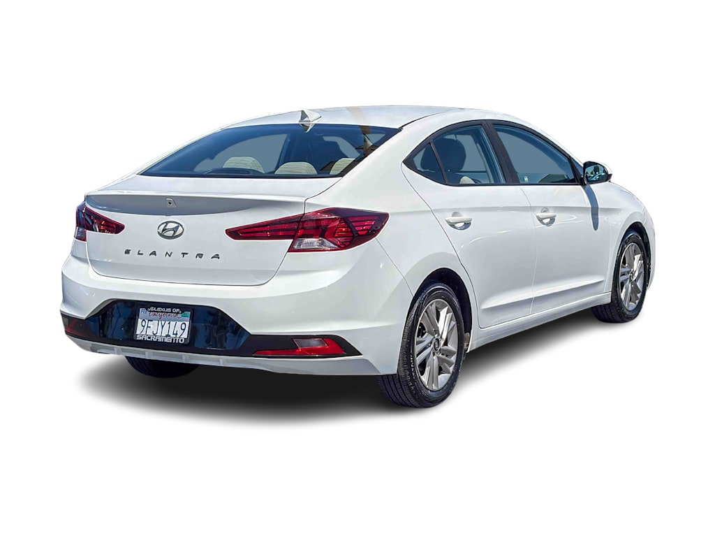 Thumbnail: 2020 Hyundai Elantra - 16