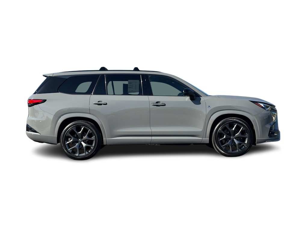 Thumbnail: 2025 Lexus TX - 21