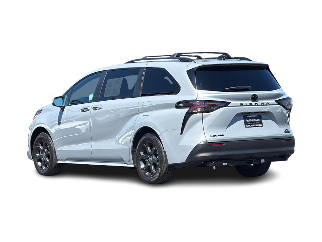 Thumbnail: 2026 Toyota Sienna - 4