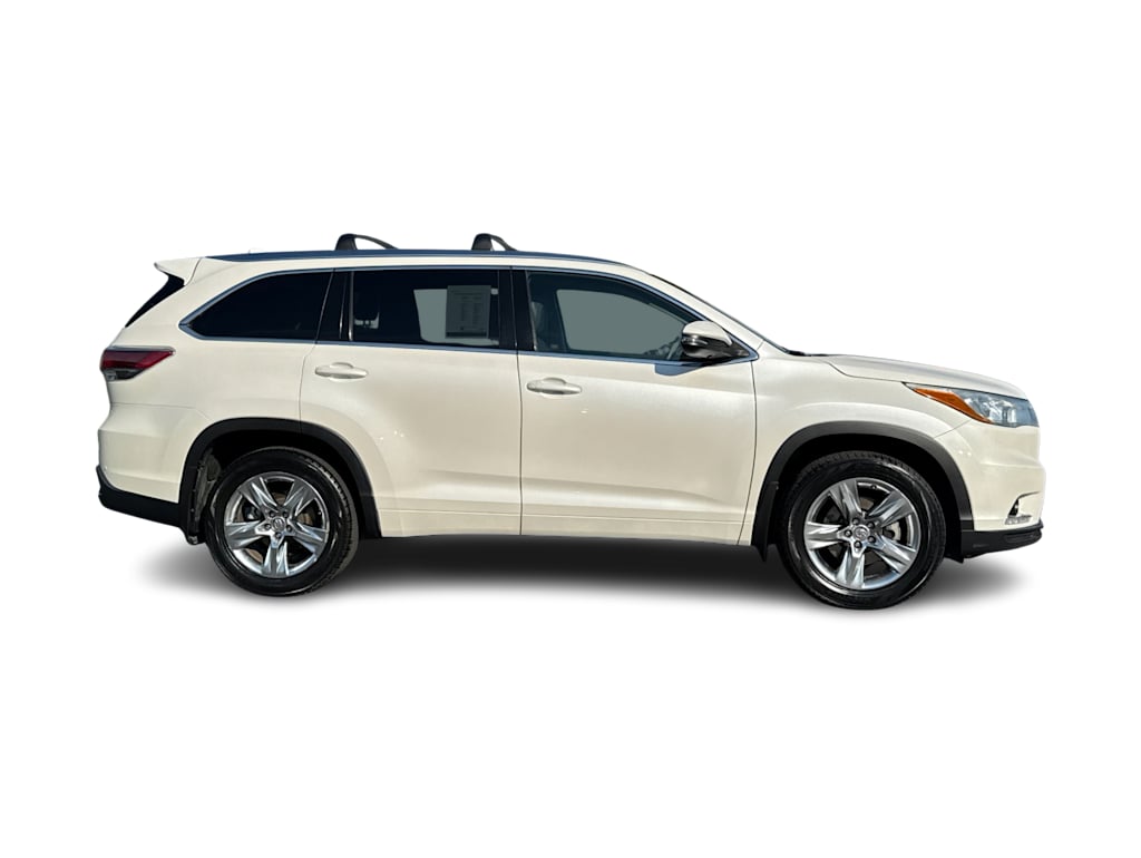 Thumbnail: 2015 Toyota Highlander - 20
