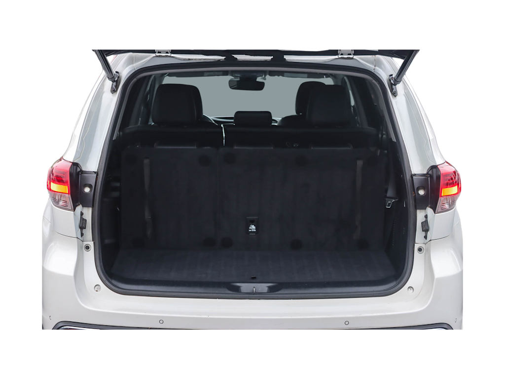 Thumbnail: 2018 Toyota Highlander - 15