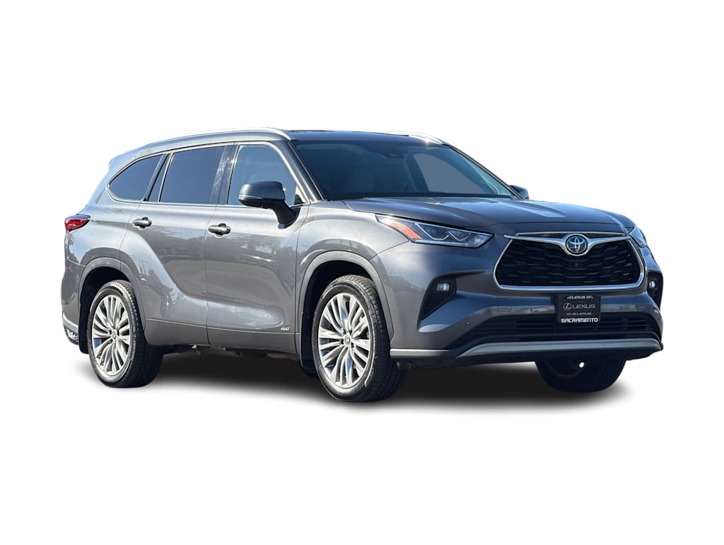 Thumbnail: 2022 Toyota Highlander - 19
