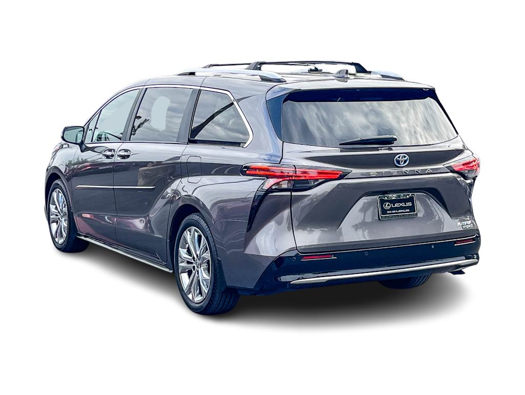 Thumbnail: 2024 Toyota Sienna - 3
