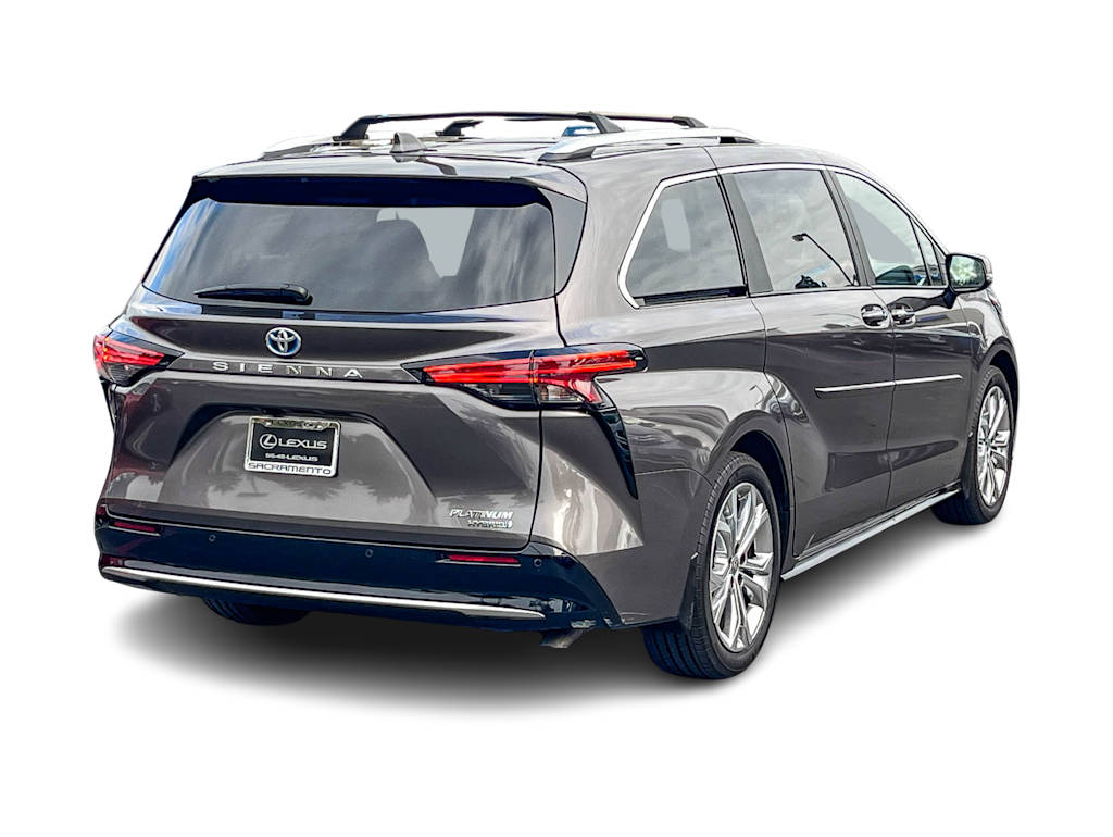 Thumbnail: 2024 Toyota Sienna - 17