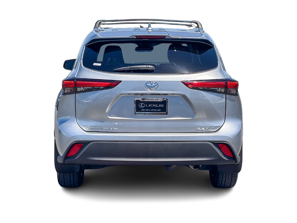 Thumbnail: 2021 Toyota Highlander - 4