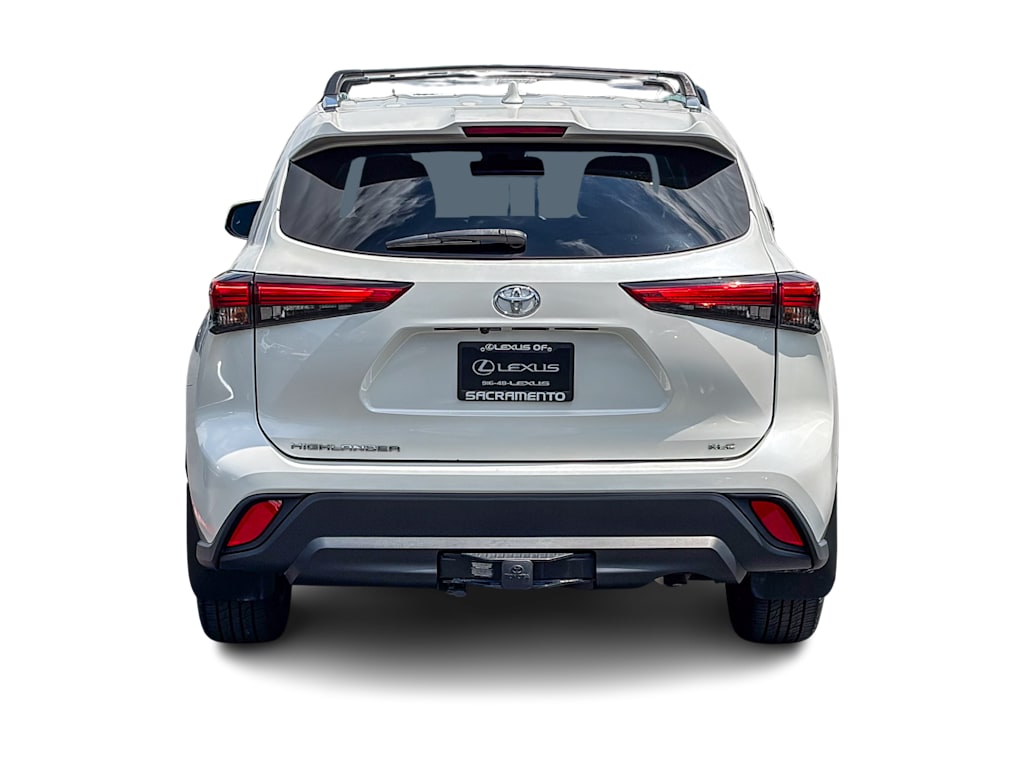 Thumbnail: 2021 Toyota Highlander - 4