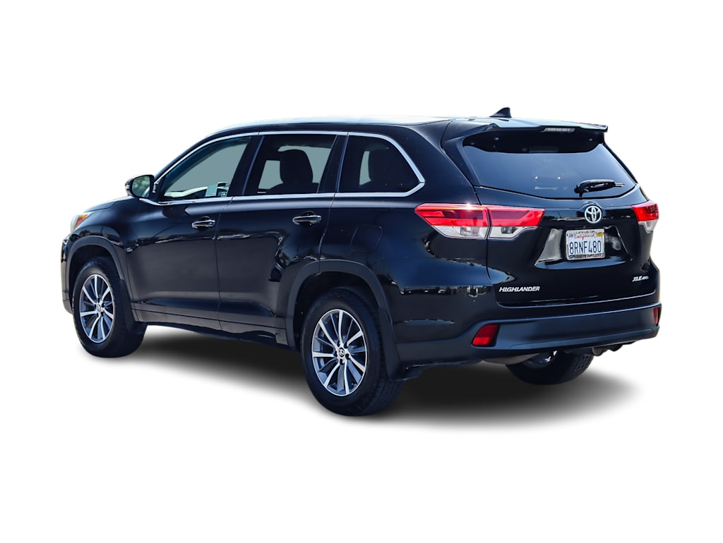 2018 Toyota Highlander XLE 3