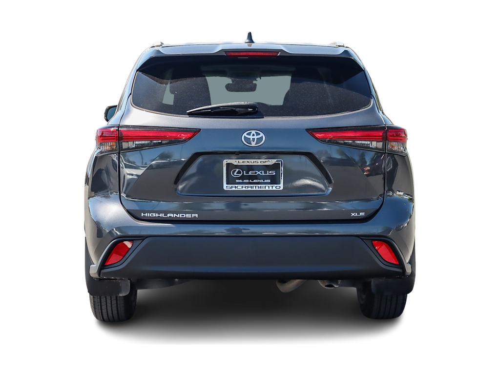 Thumbnail: 2023 Toyota Highlander - 4