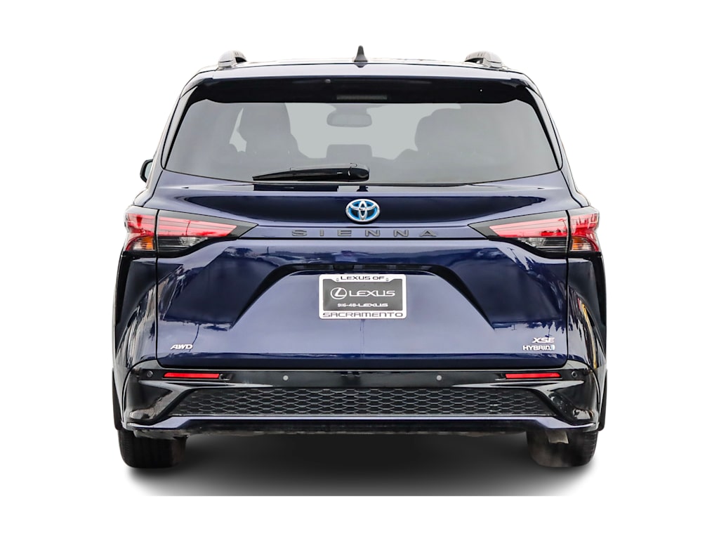 2022 Toyota Sienna XSE 4