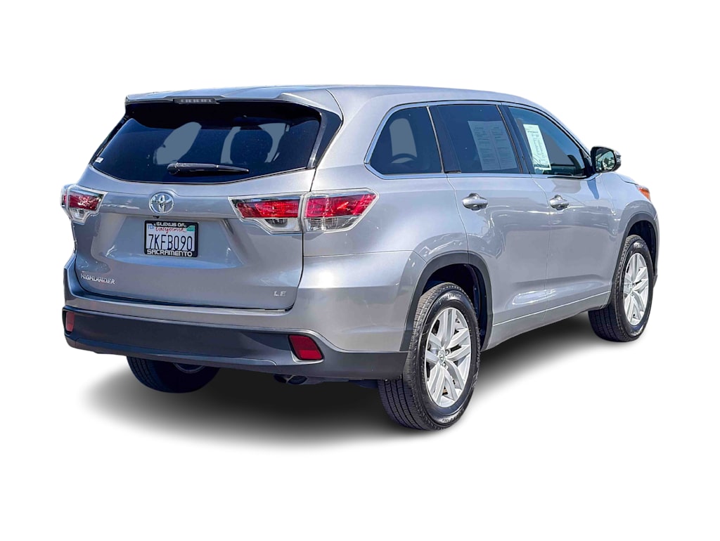 Thumbnail: 2015 Toyota Highlander - 16