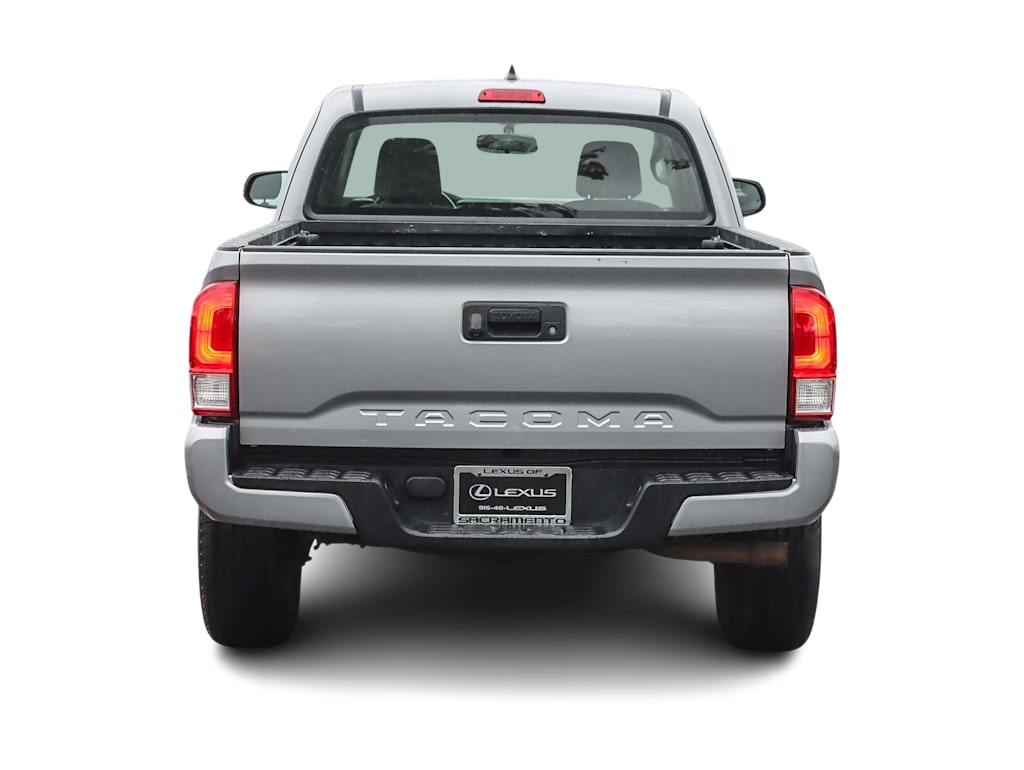 Thumbnail: 2017 Toyota Tacoma - 4