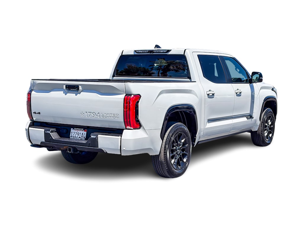 Thumbnail: 2024 Toyota Tundra - 17
