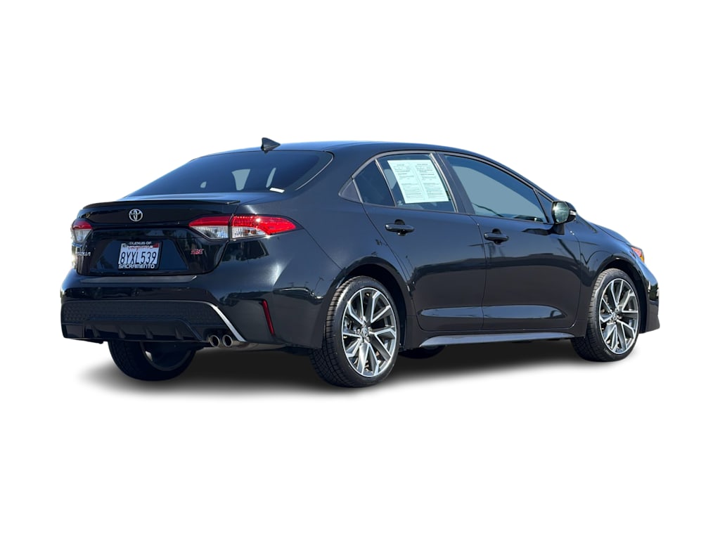 Thumbnail: 2022 Toyota Corolla - 16