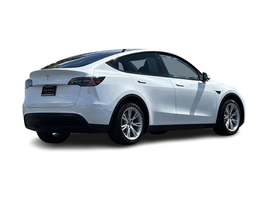 Thumbnail: 2022 Tesla Model Y - 16