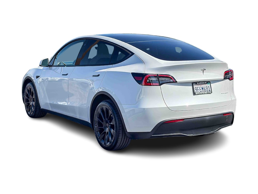 Thumbnail: 2023 Tesla Model Y - 3