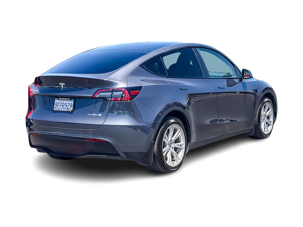 Thumbnail: 2023 Tesla Model Y - 14