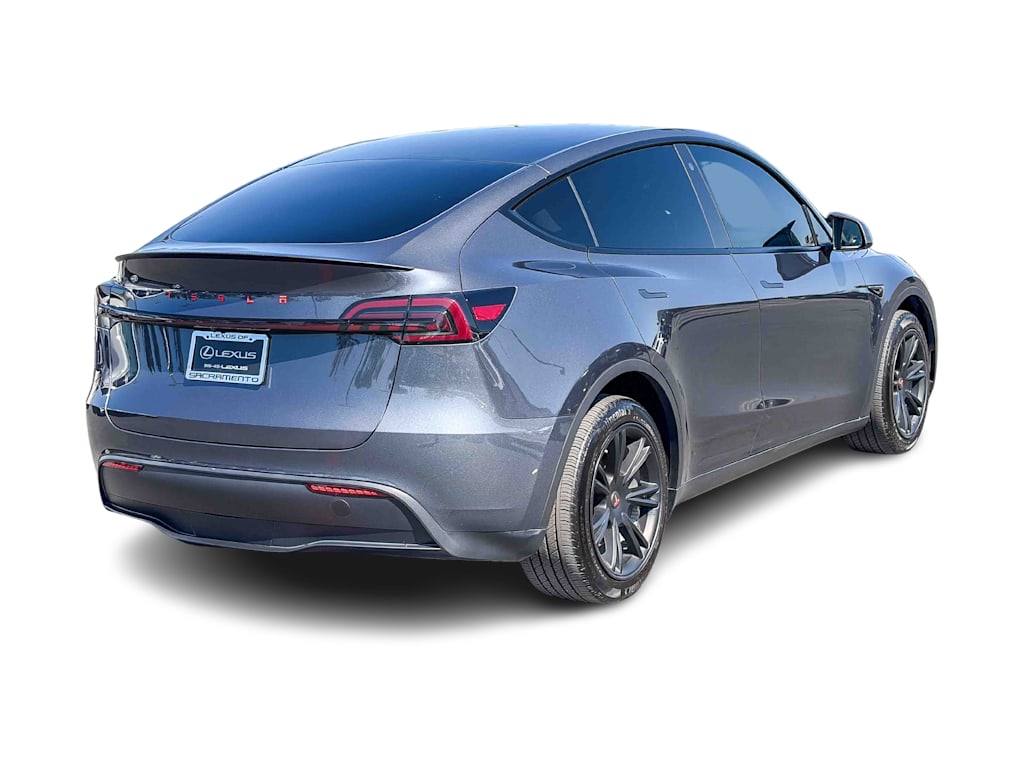 Thumbnail: 2023 Tesla Model Y - 13