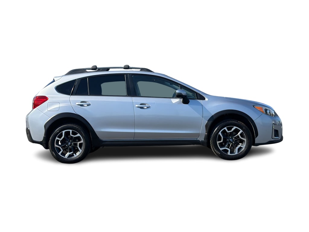 Thumbnail: 2017 Subaru Crosstrek - 20