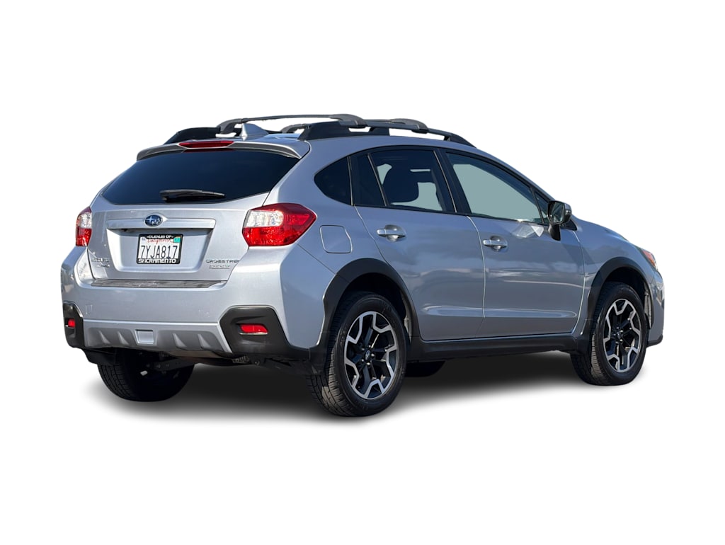 Thumbnail: 2017 Subaru Crosstrek - 18