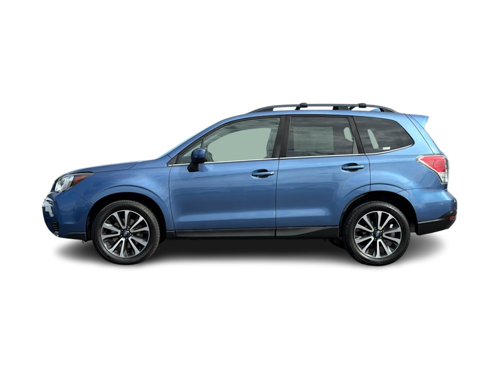 Thumbnail: 2017 Subaru Forester - 3