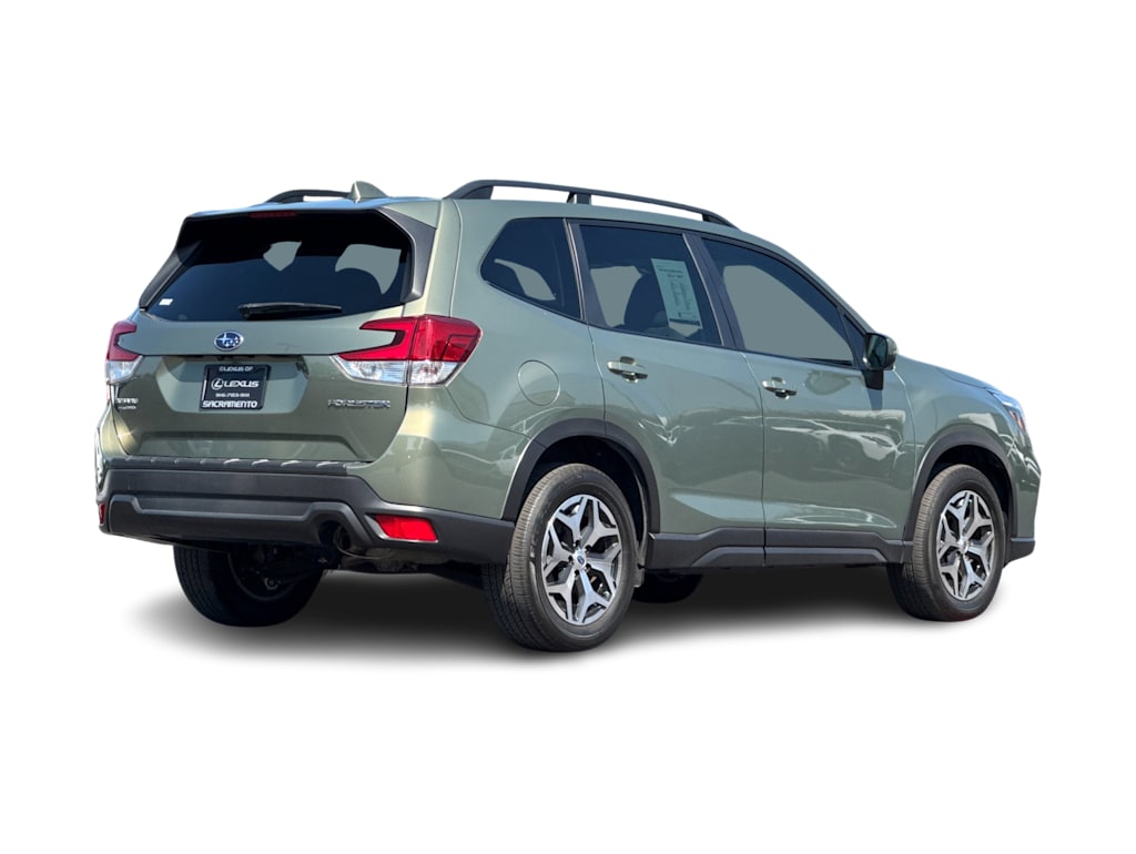 Thumbnail: 2021 Subaru Forester - 18