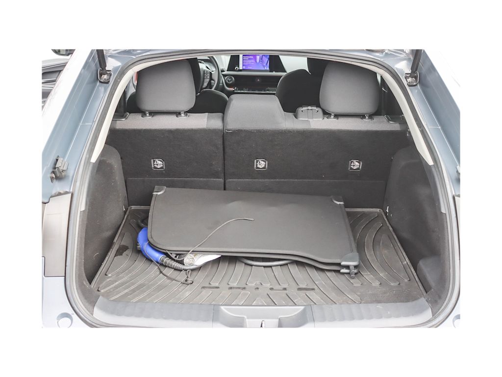 Thumbnail: 2023 Toyota Prius Prime - 15